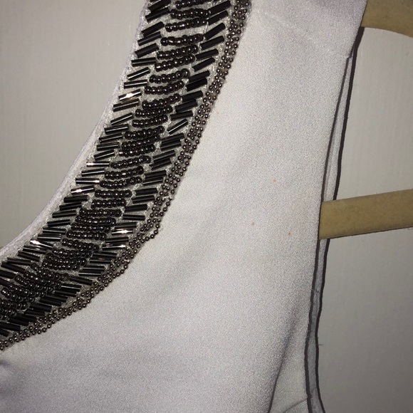 White and silver top from XOXO Brand - Picture 5 of 5